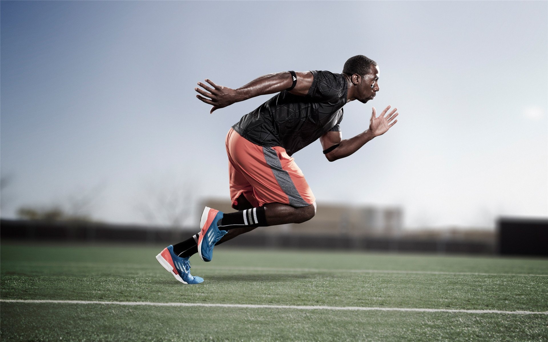 “英超赛场火热：比赛精彩程度不断升级”，英超比赛进程