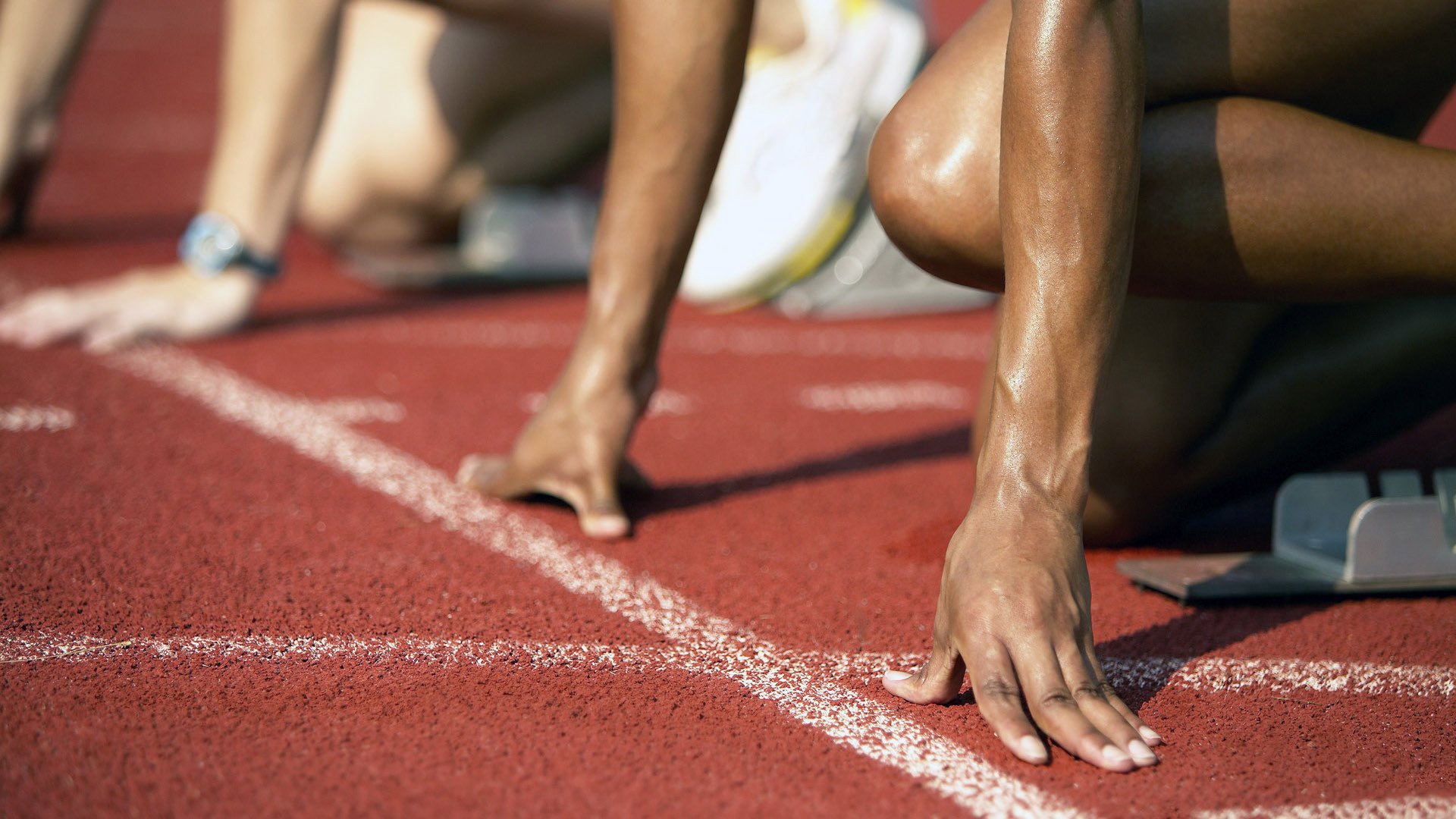 西甲大战：巴萨主场0-2不敌塞维利亚，争冠局势扑朔迷离，西甲巴萨比赛回放